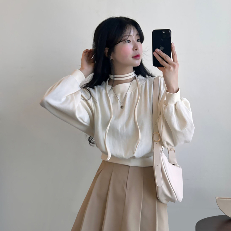 【マフラー付き】オフショルダーベーシックトレーナー IVORY