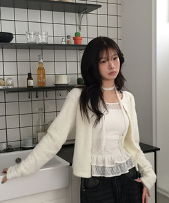 【マフラー付き】フリルレースブラウス LIGHT BEIGE