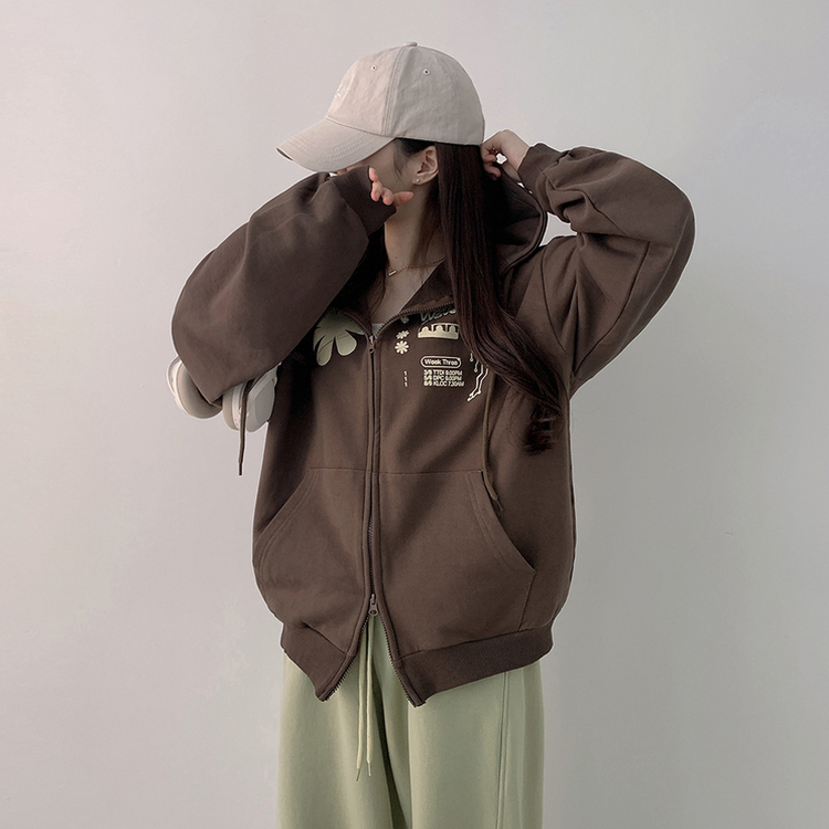 プリンティングフードジップアップ BROWN