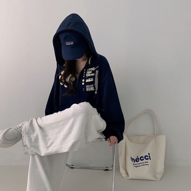 プリンティングフードジップアップ NAVY