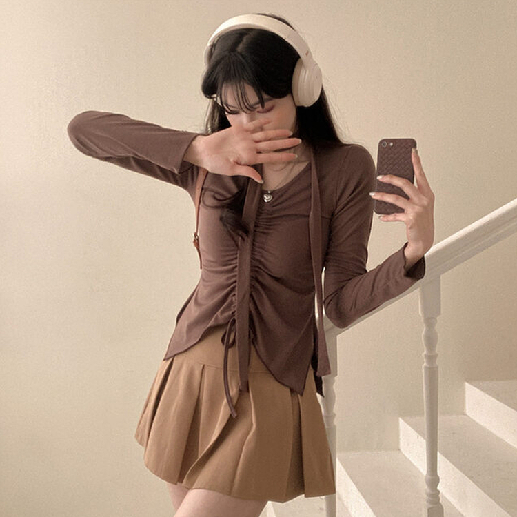 【タイ付き】シャーリングサイドスリットTシャツ BROWN
