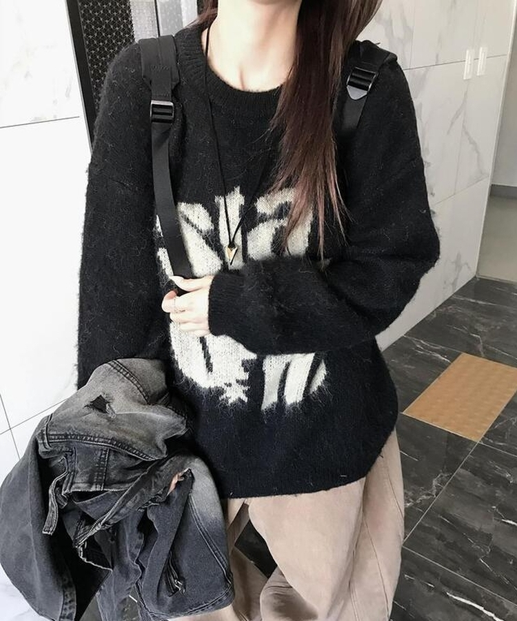 スターレタリングウールニット BLACK