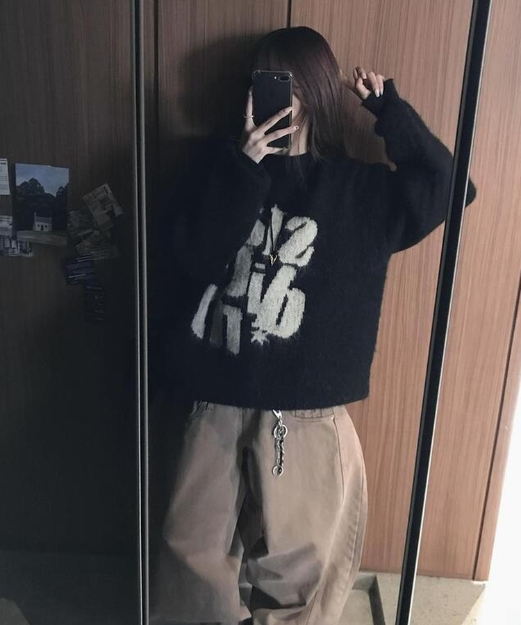 スターレタリングウールニット BLACK