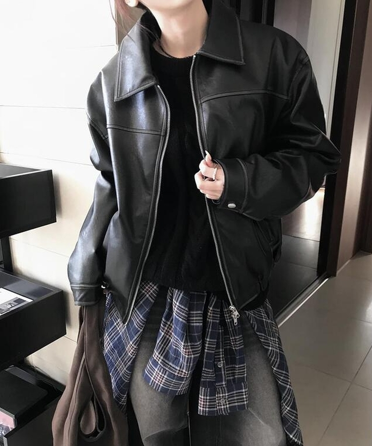 ケーブルラウンドニット BLACK
