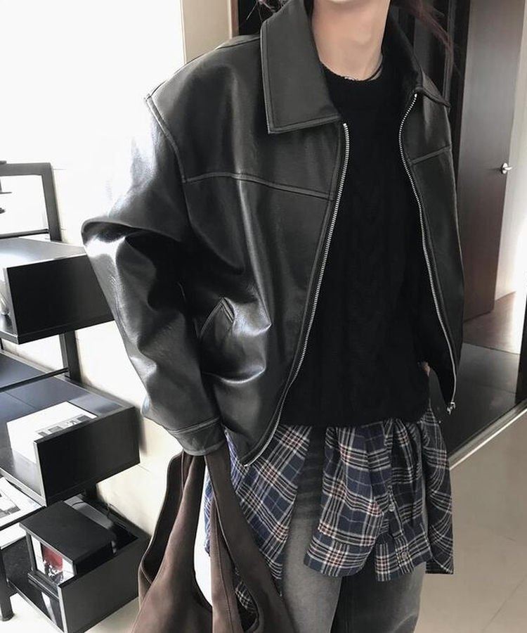ケーブルラウンドニット BLACK
