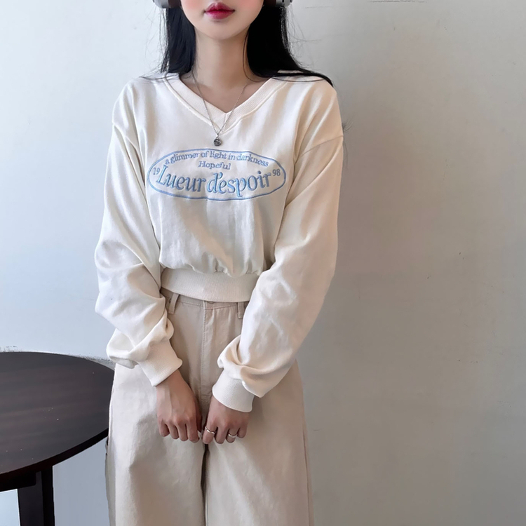 刺繍レタリングクロップトレーナー CREAM