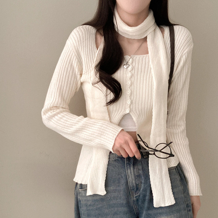 【マフラー付き】ボタンスリットニット(5color) IVORY