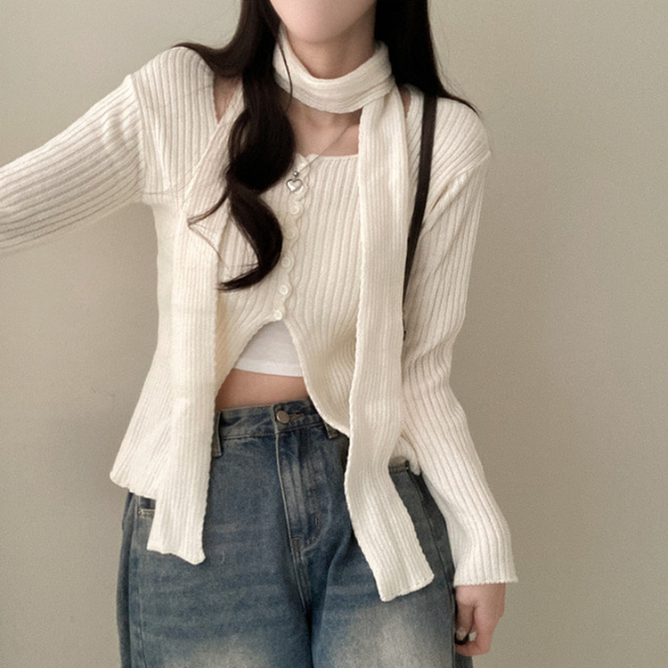【マフラー付き】ボタンスリットニット(5color) IVORY