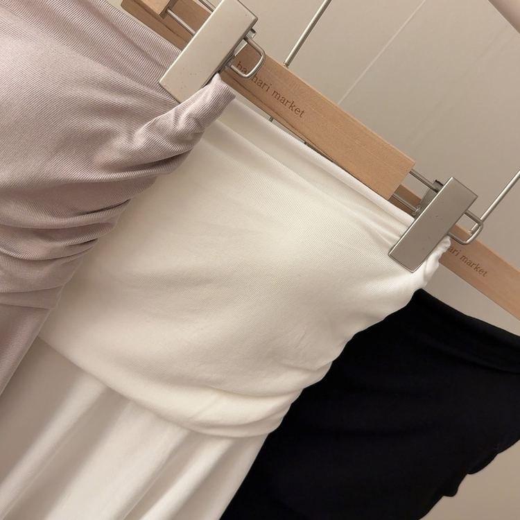 【カップ付き】ロングテールキャミソールブラウス