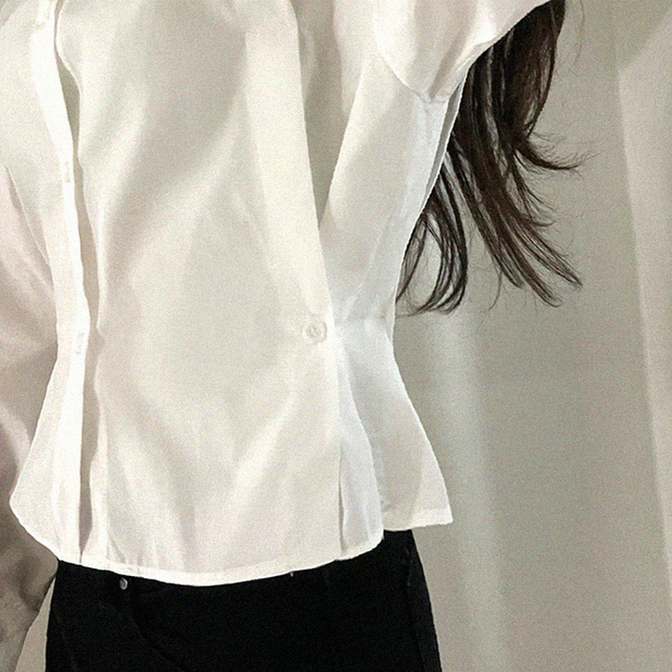 クロップサイドボタン長袖シャツ WHITE