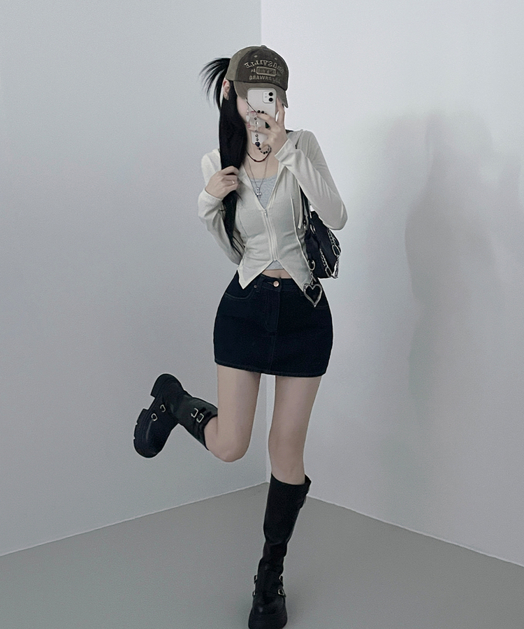 アンバランスフードジップアップ IVORY