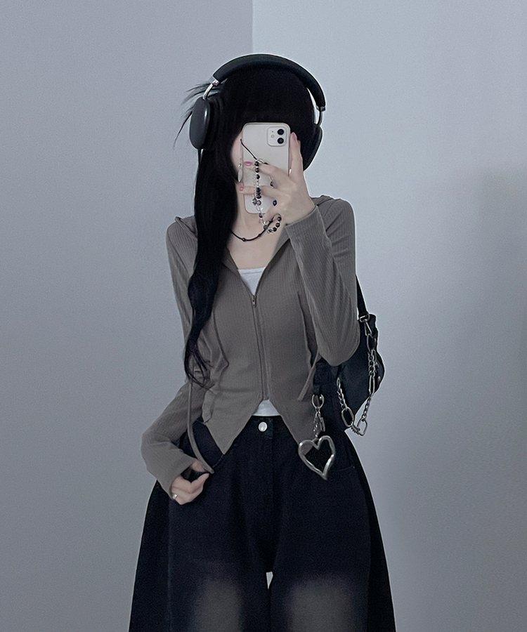 アンバランスフードジップアップ KHAKI