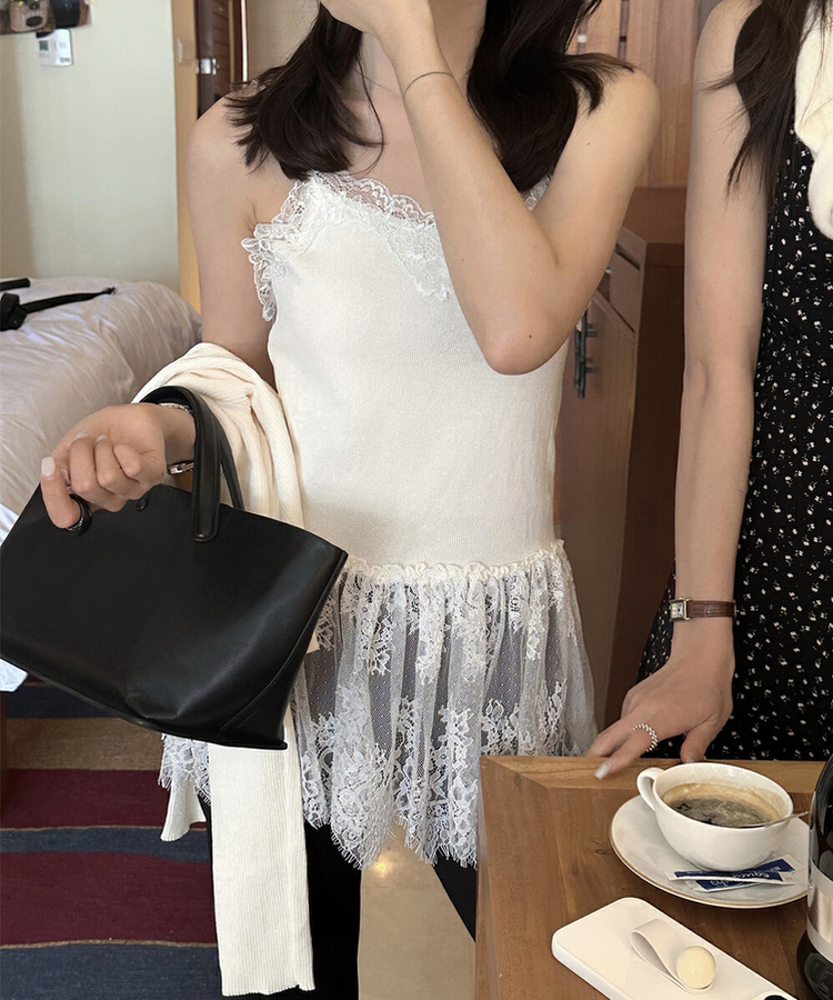 オフショルダーレースキャミソール IVORY