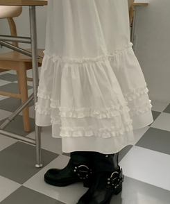 フリルティアードミディスカート WHITE
