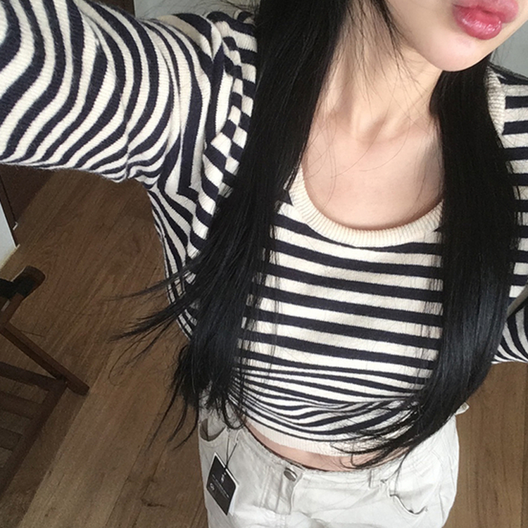 ストライプデイリーニット LIGHT BEIGE