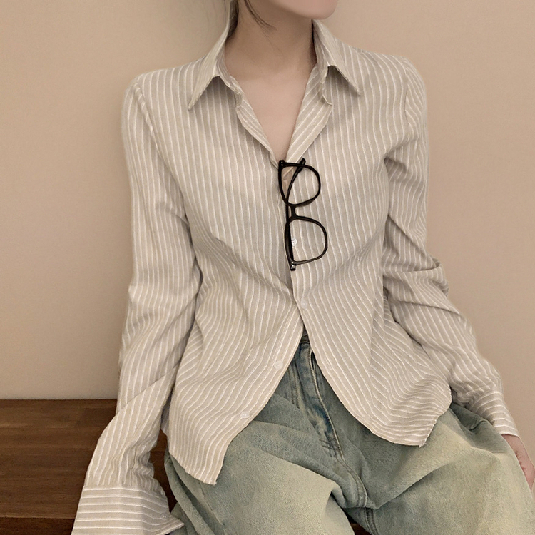 ストライプピンタックスリムシャツブラウス BEIGE