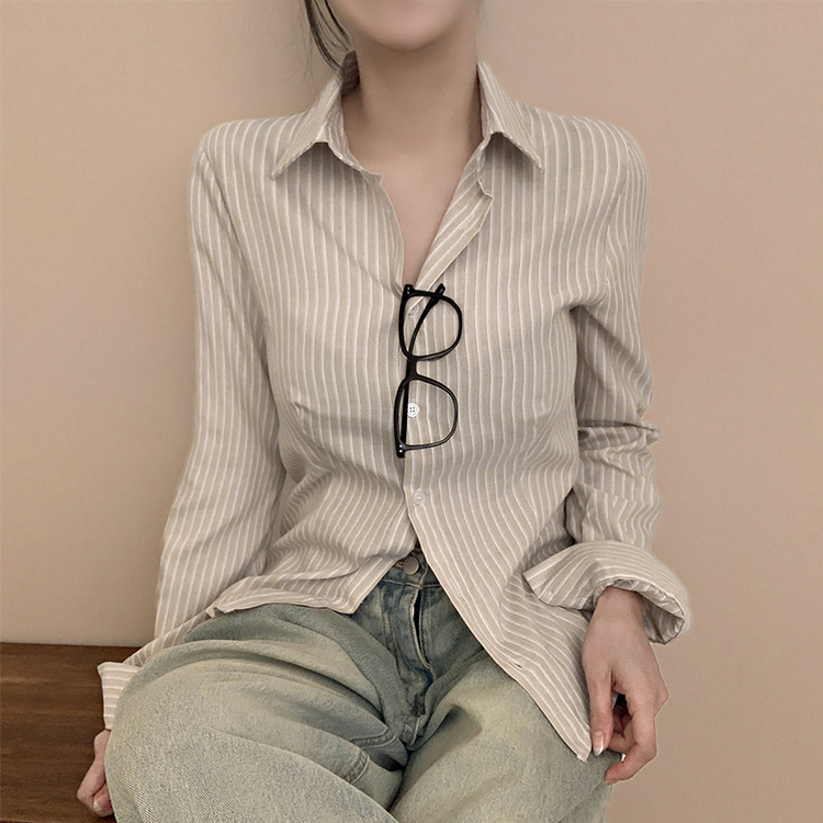 ストライプピンタックスリムシャツブラウス BEIGE