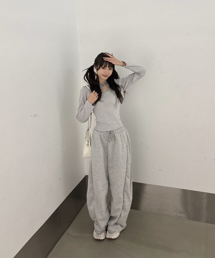パフシャーリングリボンストライプ長袖Tシャツ GRAY