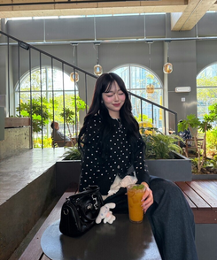 ドットラウンドニットカーディガン BLACK