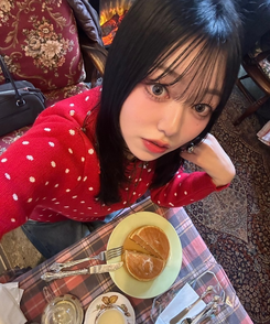 ドットラウンドニットカーディガン RED