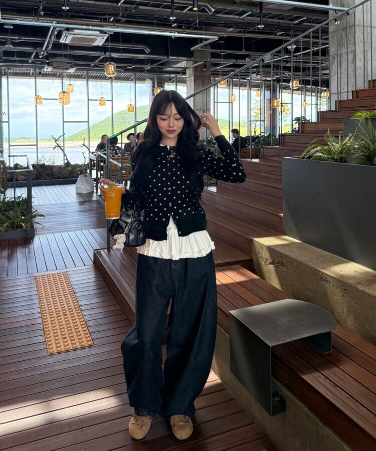 ドットラウンドニットカーディガン BLACK