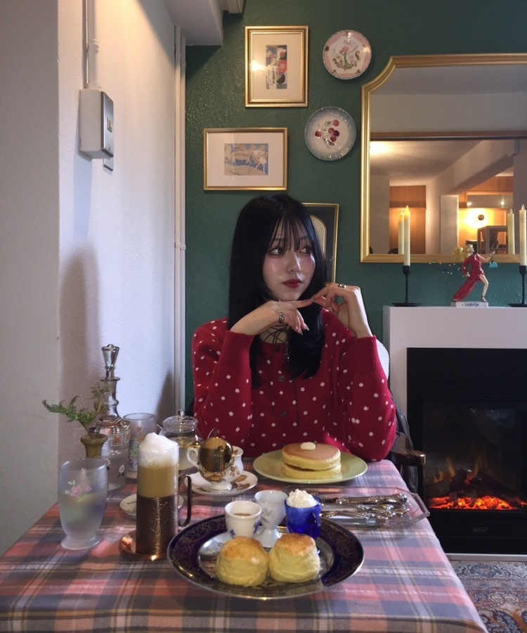 ドットラウンドニットカーディガン RED