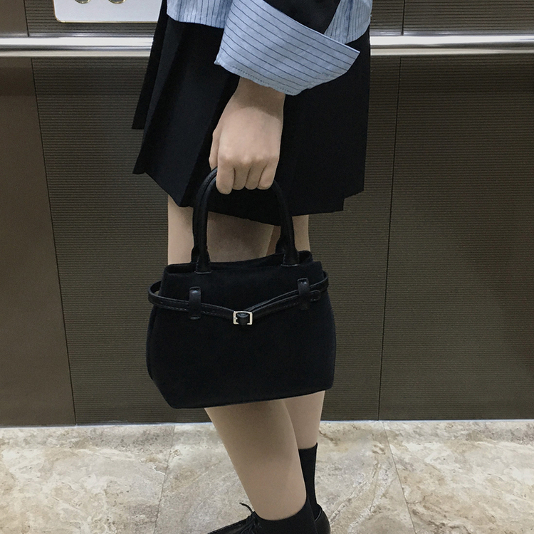 スエードトートクロスバッグ BLACK