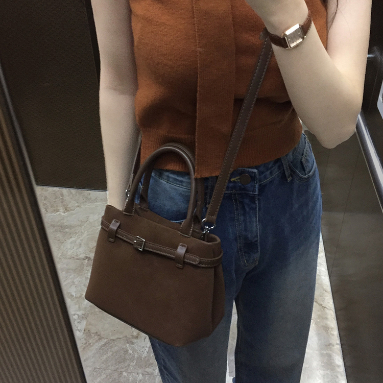 スエードトートクロスバッグ CAMEL