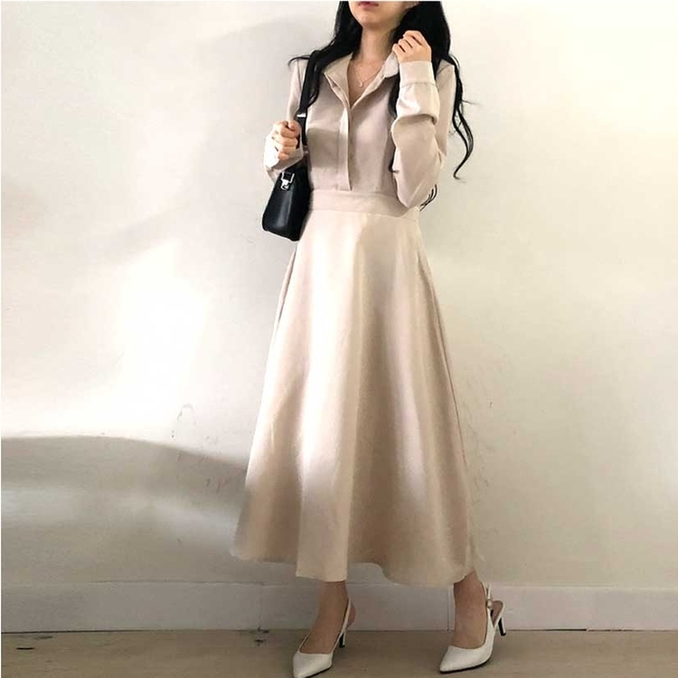 ボタンカラーフレアロングワンピース BEIGE