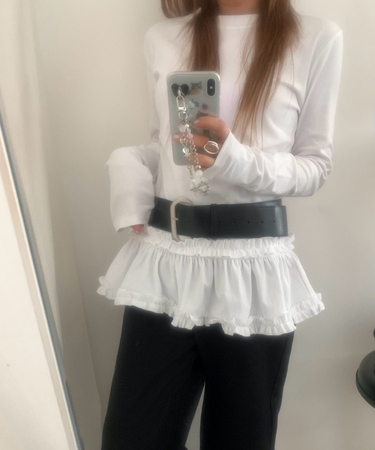 スリムレイヤードフリル長袖Tシャツ IVORY