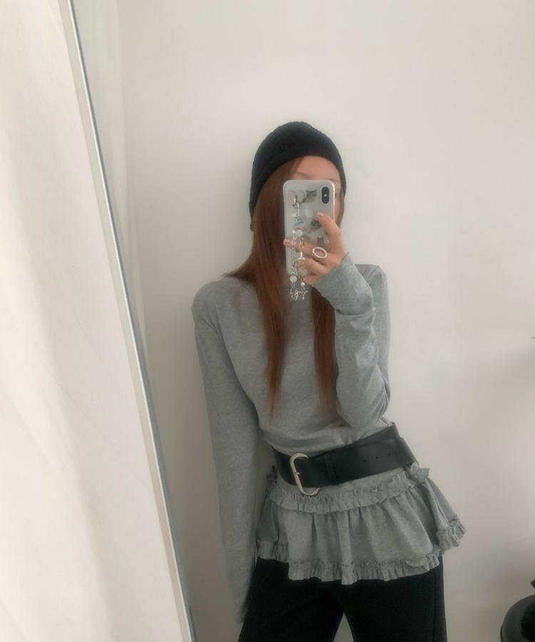 スリムレイヤードフリル長袖Tシャツ GREY