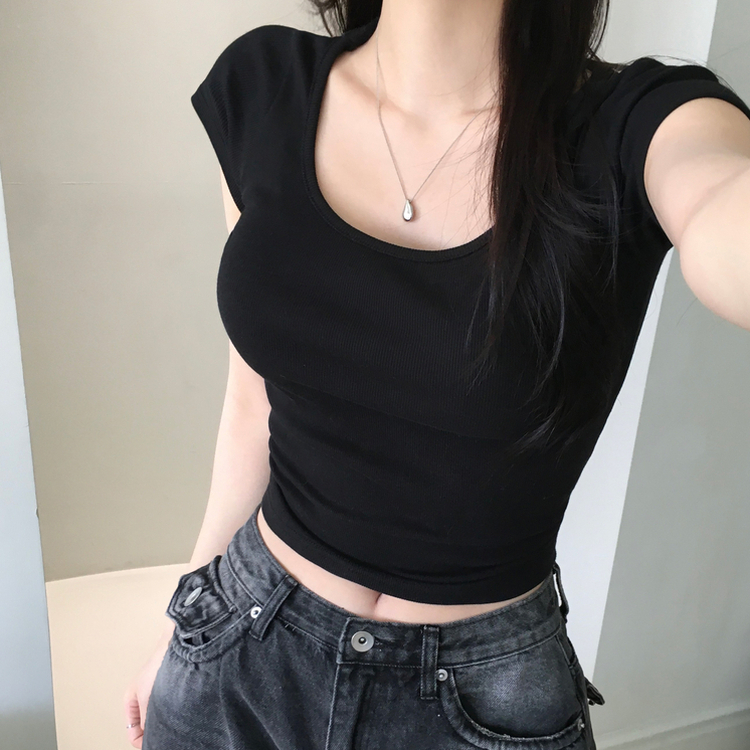 バックスリットリボンクロップ半袖Tシャツ BLACK