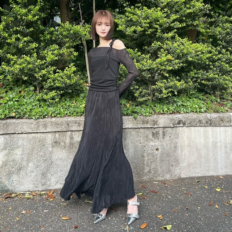 플리츠 롱 스커트 블랙