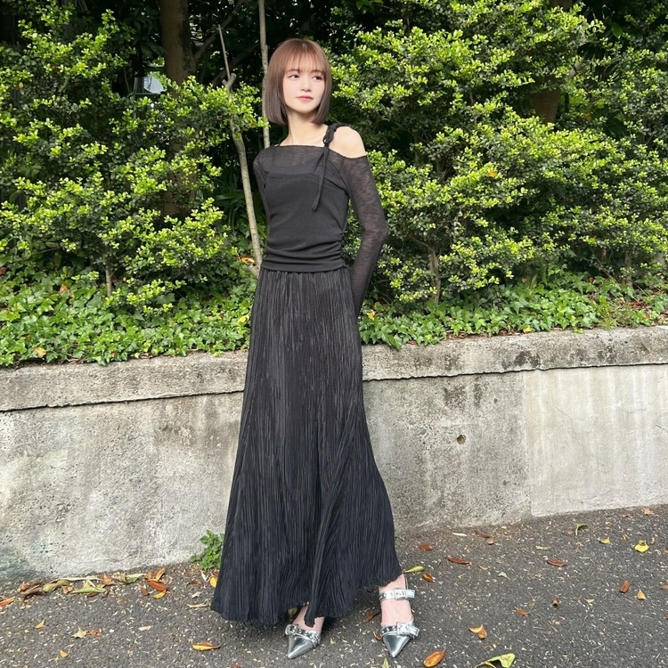플리츠 롱 스커트 블랙