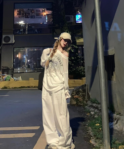 長袖Tシャツ シューズプリントシャーリングTシャツ IVORY