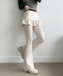 フリルAラインブーツカットスカートパンツ CREAM