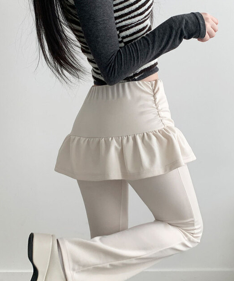 フリルAラインブーツカットスカートパンツ CREAM