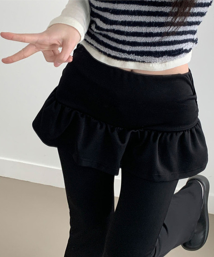 フリルAラインブーツカットスカートパンツ BLACK