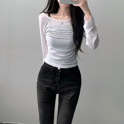 ツーピース 【SET着用可能】シースルーレタリングTシャツ ブーツカットデニム IVORY-TOP
