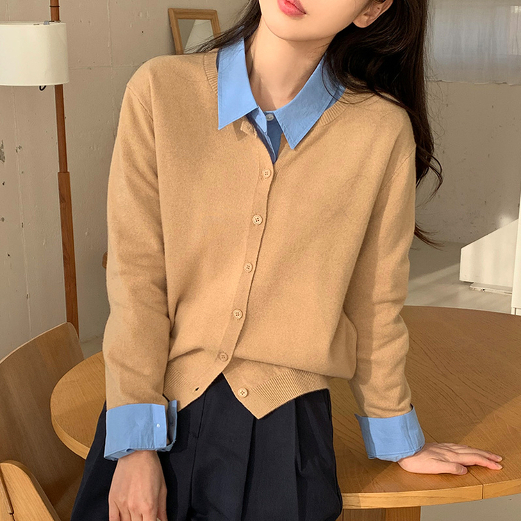 (ウール100/春カーディガン/ミニマルルック) ノア ベーシック ラウンドネック カーディガン   DEEP BEIGE