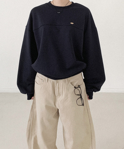 ラウンドスリットペンダントトレーナー NAVY