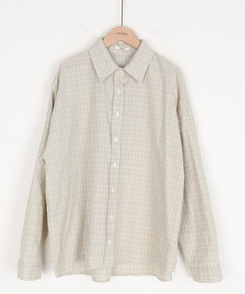 チェックシャツ