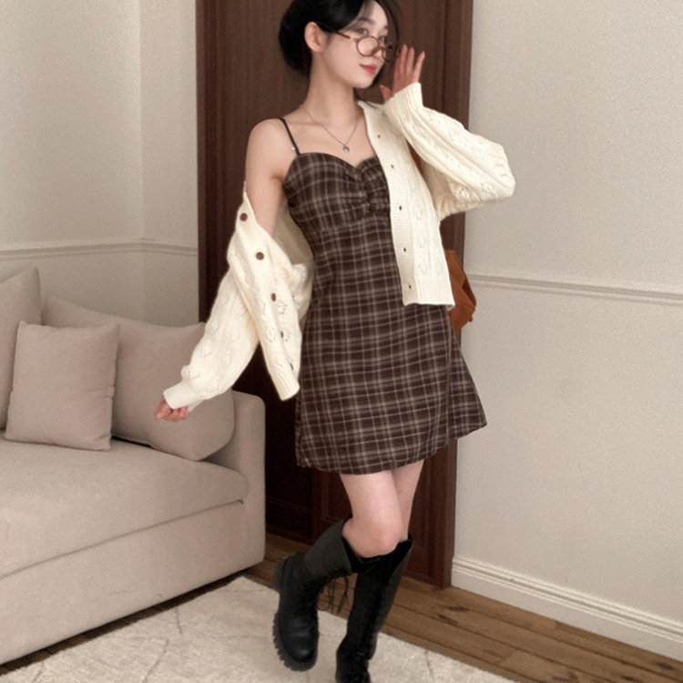 チェックシャーリングビスチェミニワンピース BROWN
