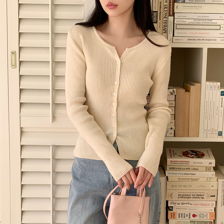 (色味が綺麗♥/季節の変わり目ニットカーディガン/洗練度UP) ベンヌ スタンダードセミクロップリブベーシックカーディガン BEIGE