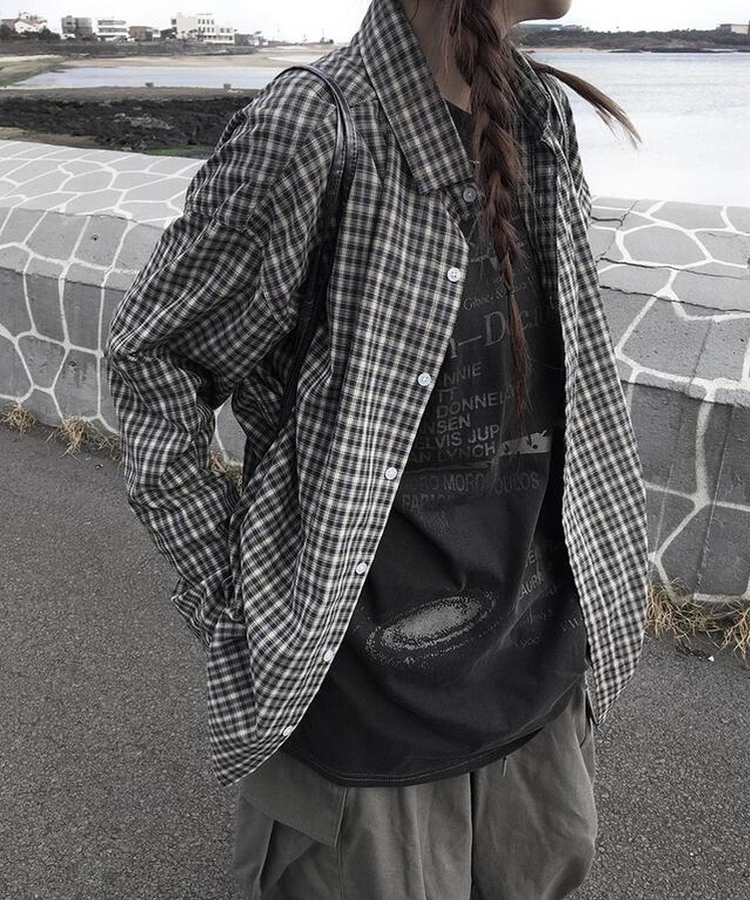 ピグメント長袖Ｔシャツ CHARCOAL