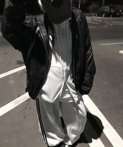 ジャンパー ダイヤルレザーフードジップアップ BLACK