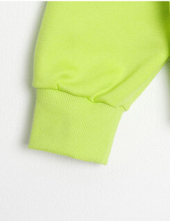 英文ポイントフードパーカー