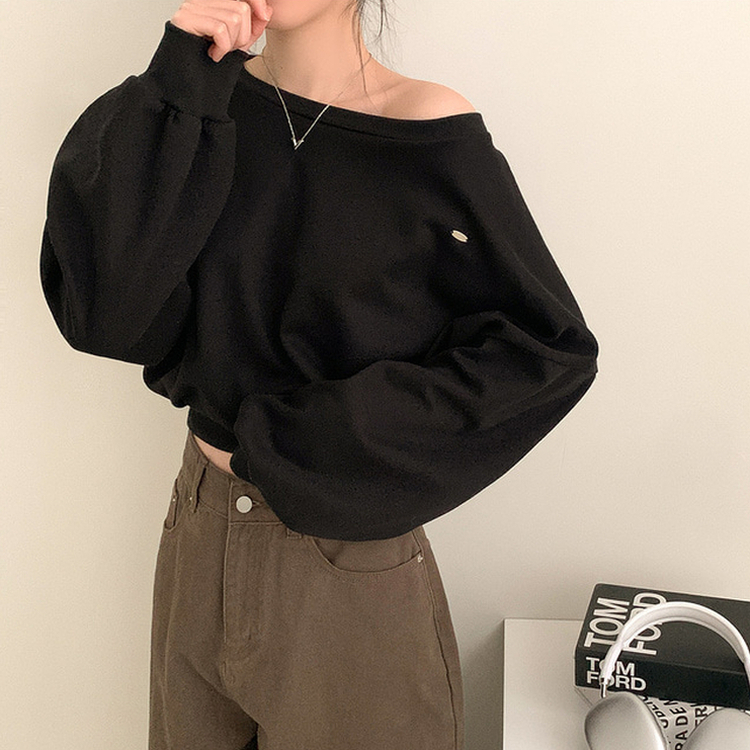 ペンダントオフショルダークロップトレーナー(5color) BLACK