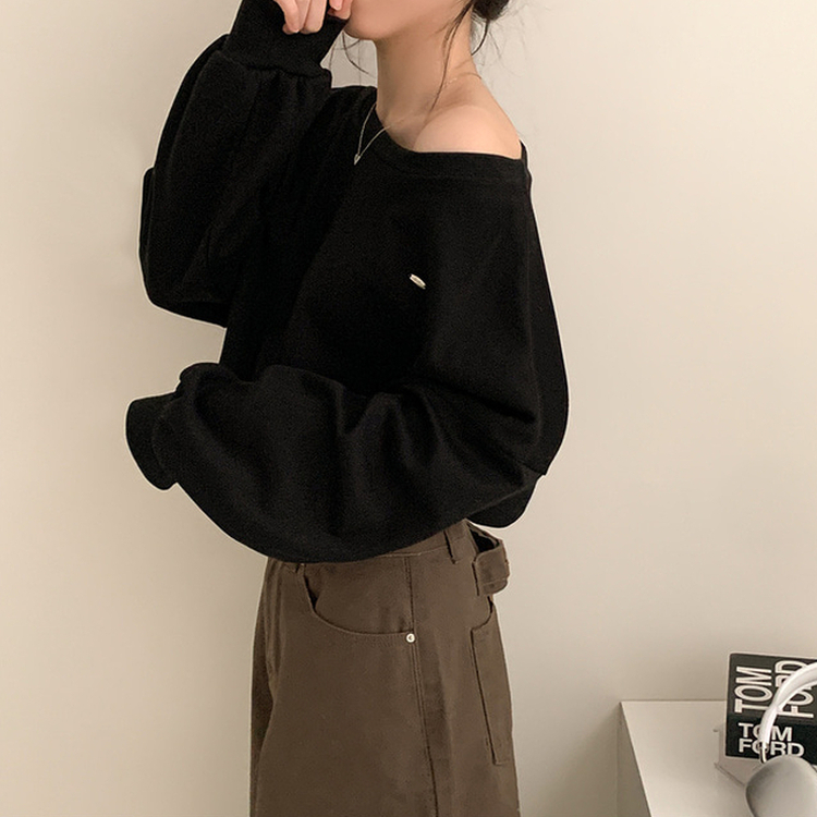 ペンダントオフショルダークロップトレーナー(5color) BLACK