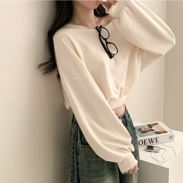 ペンダントオフショルダークロップトレーナー(5color) CREAM